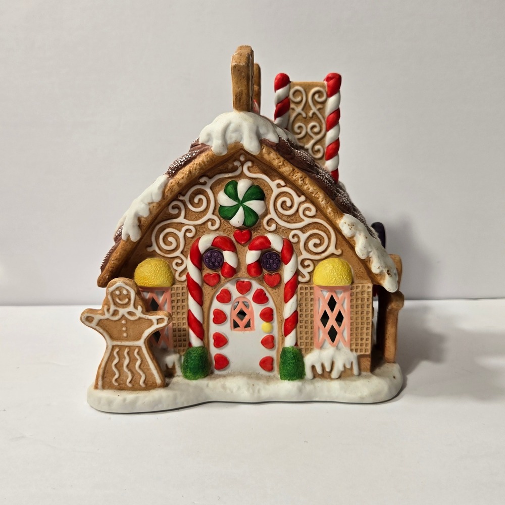 PartyLite Gingerbread House Tealight Candle Holder‎ Ceramic Christmas Village